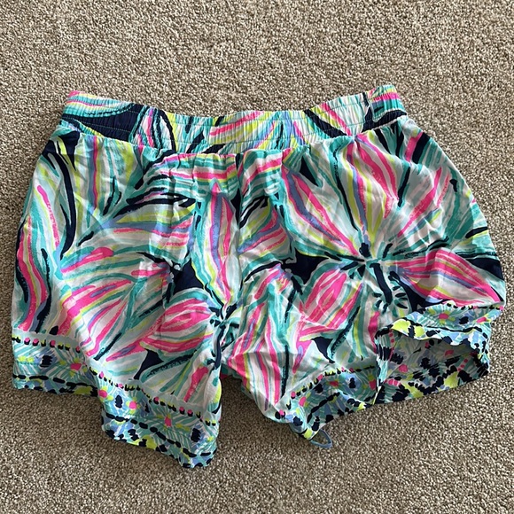 Lilly Pulitzer shorts - Picture 3 of 3